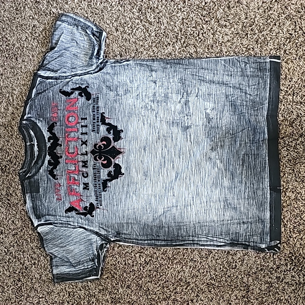 Affliction tee - Picture 2 of 5